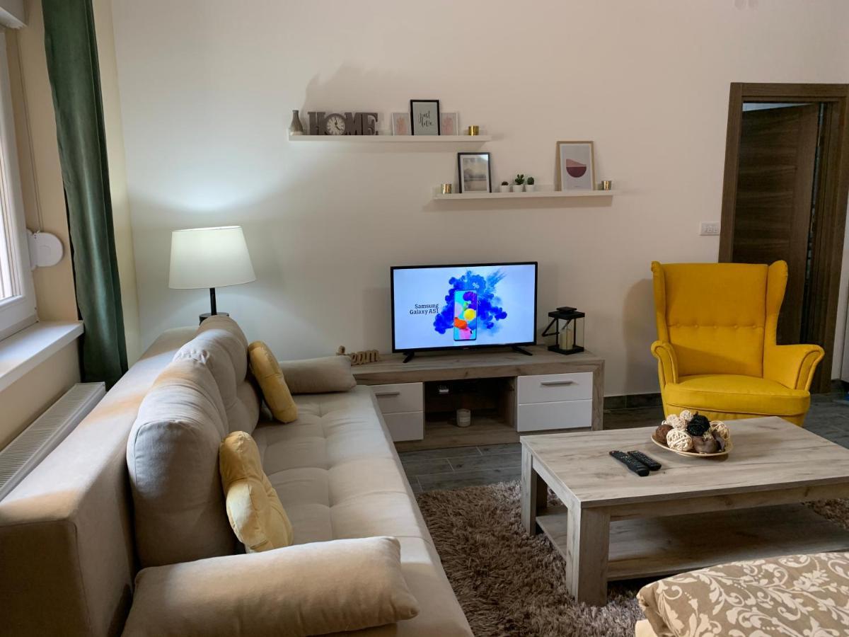 Apartman Hana Sombor Exteriör bild