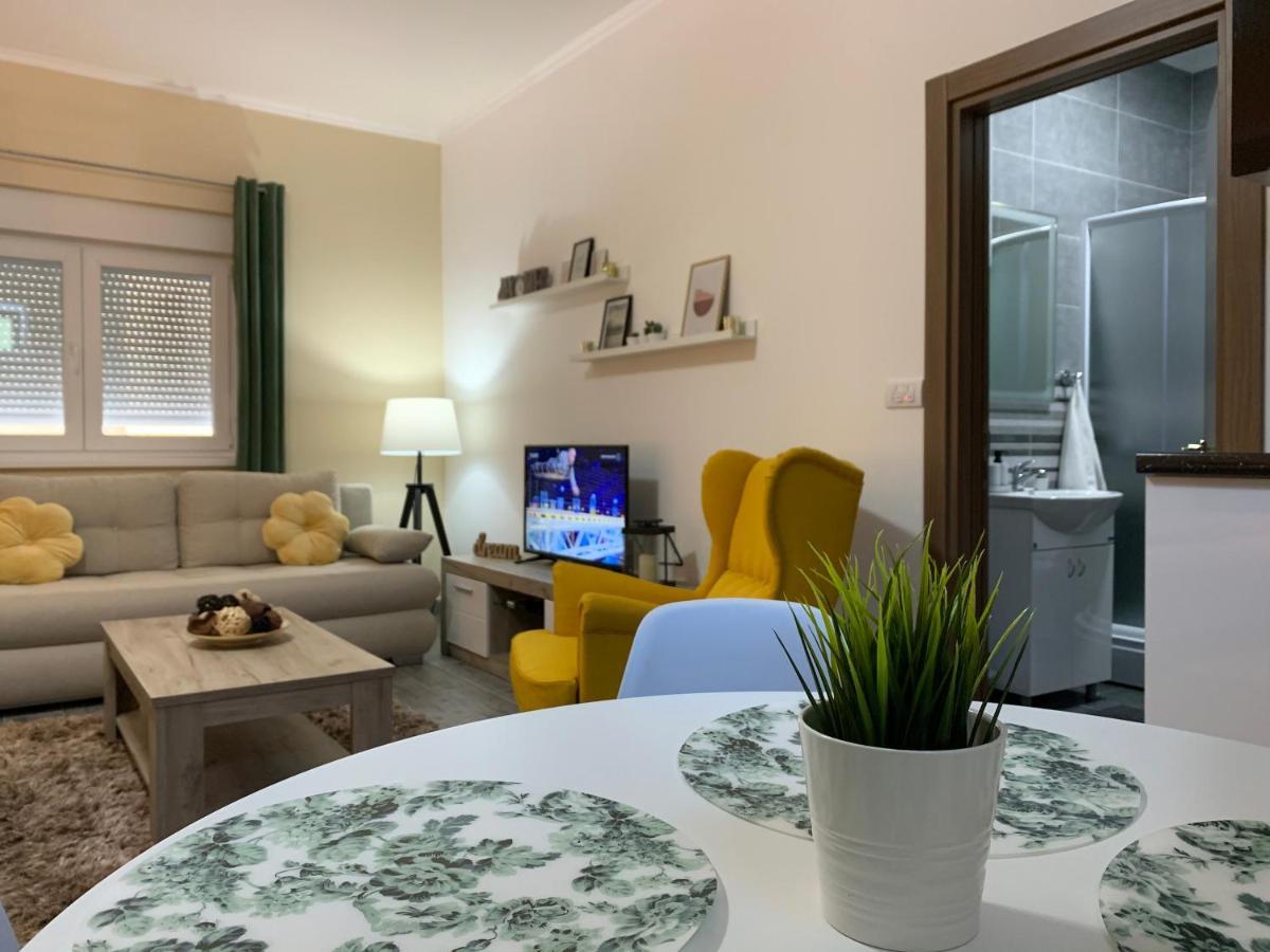 Apartman Hana Sombor Exteriör bild